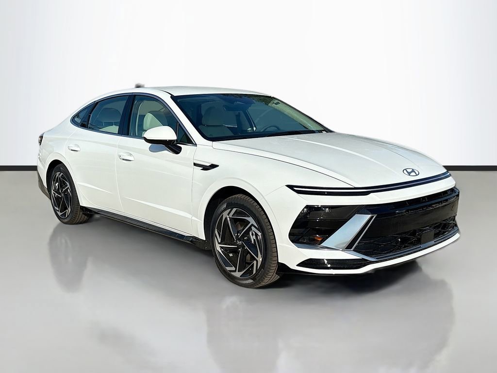 New 2026 Hyundai Sonata SEL image 3