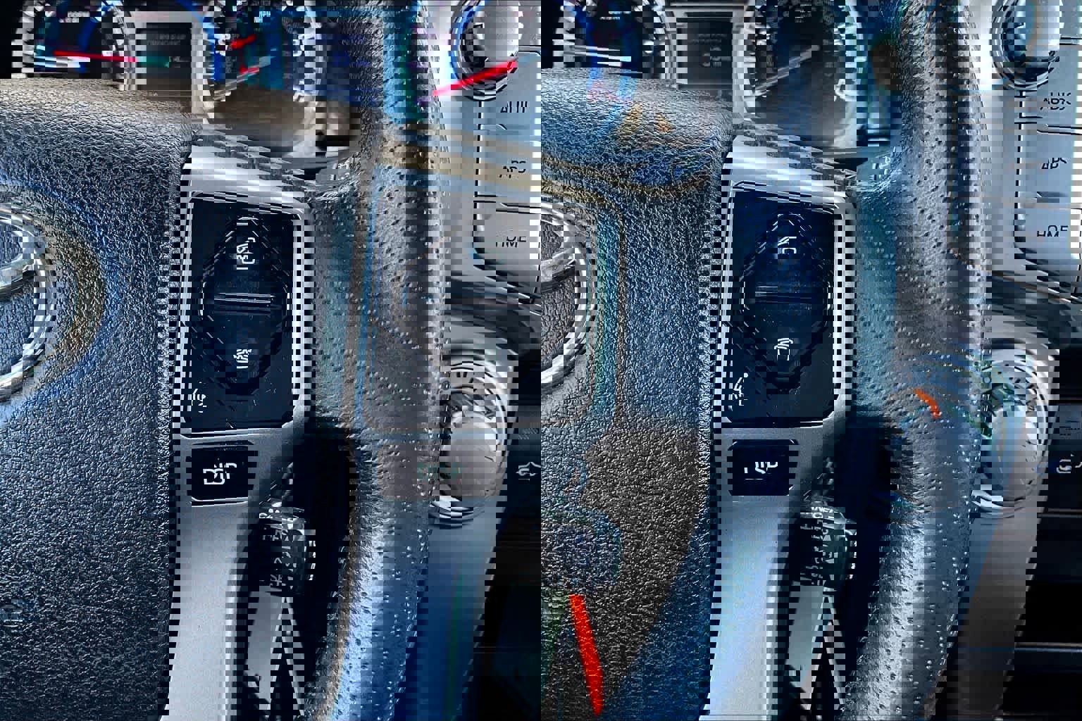 Used 2016 Toyota 4Runner SR5 image 25