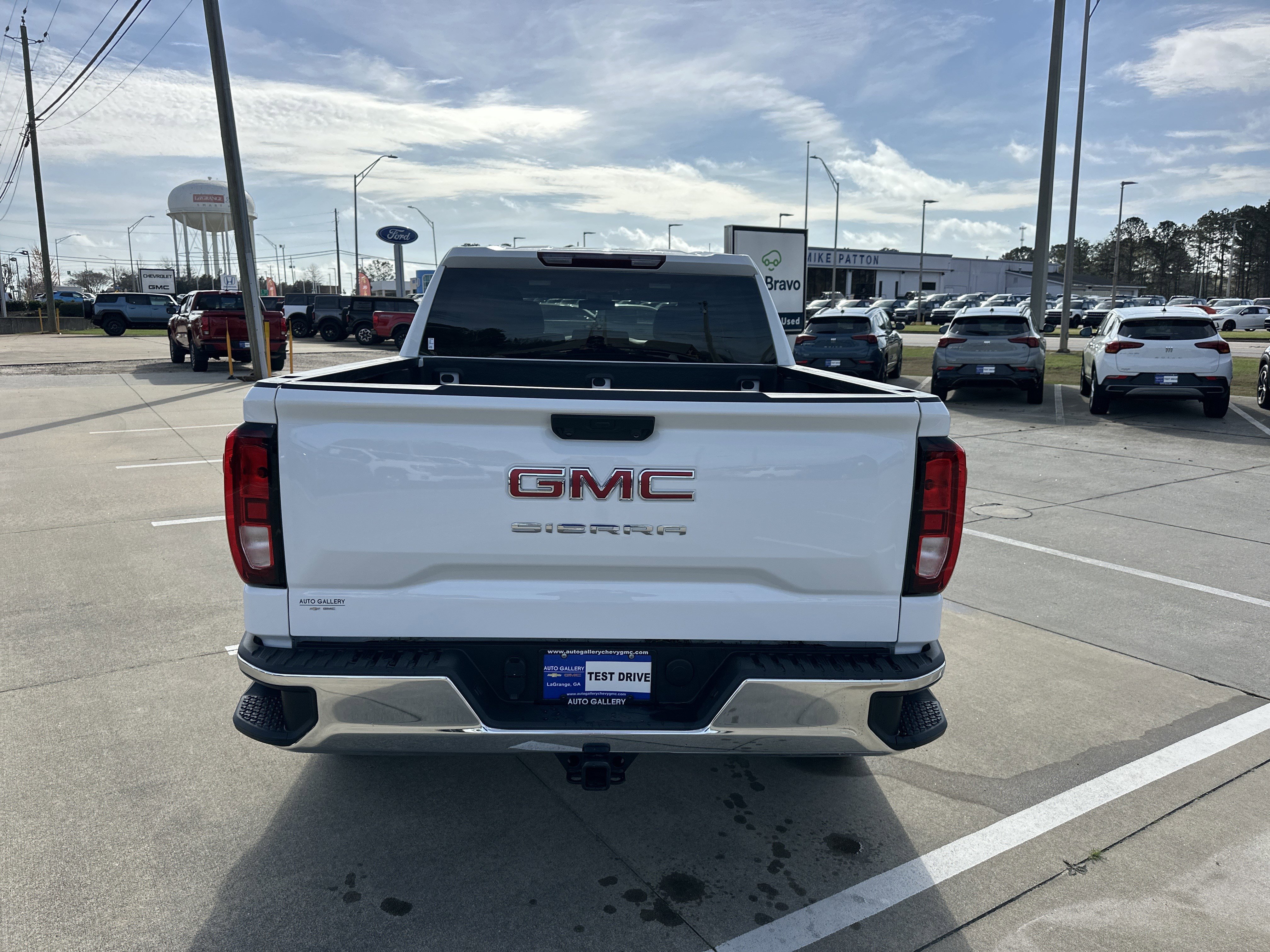 Certified 2025 GMC Sierra 1500 Pro w/ Pro Value Package AWD/4WD image 7