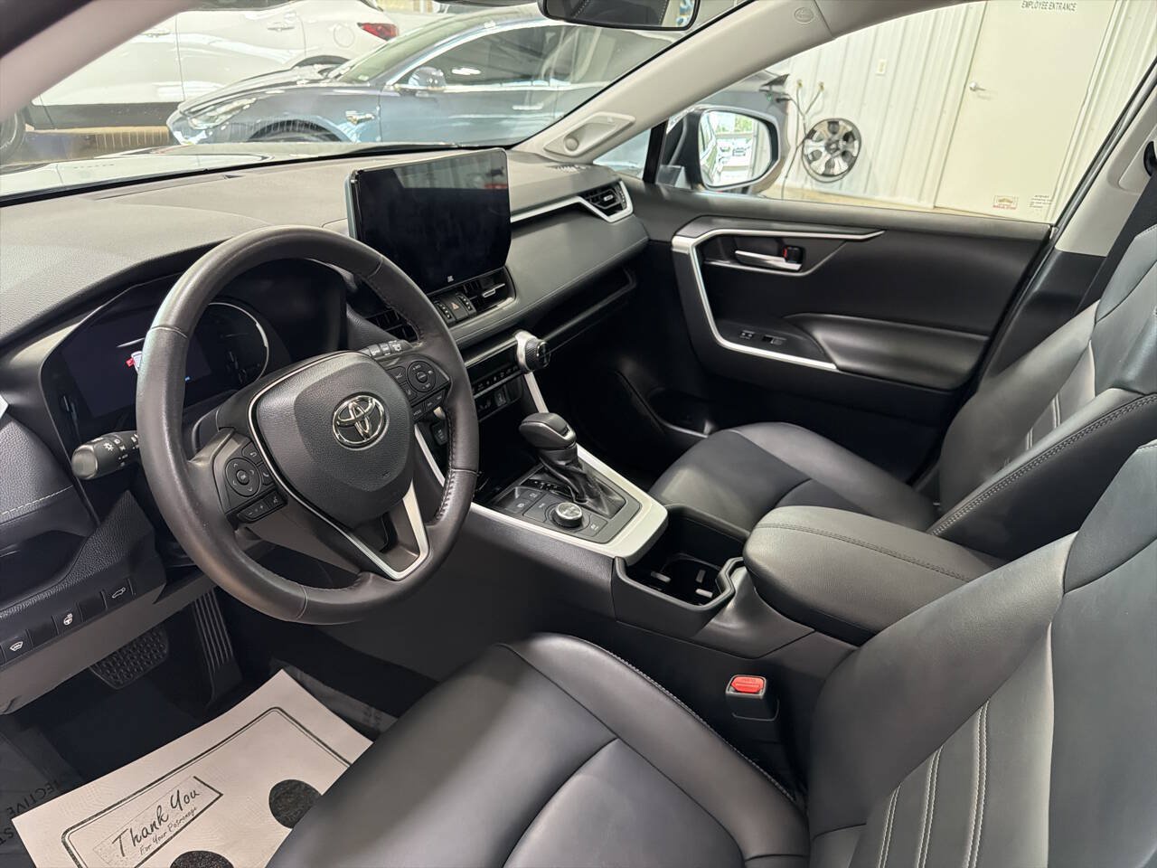 Used 2023 Toyota RAV4 XLE Premium AWD/4WD image 9