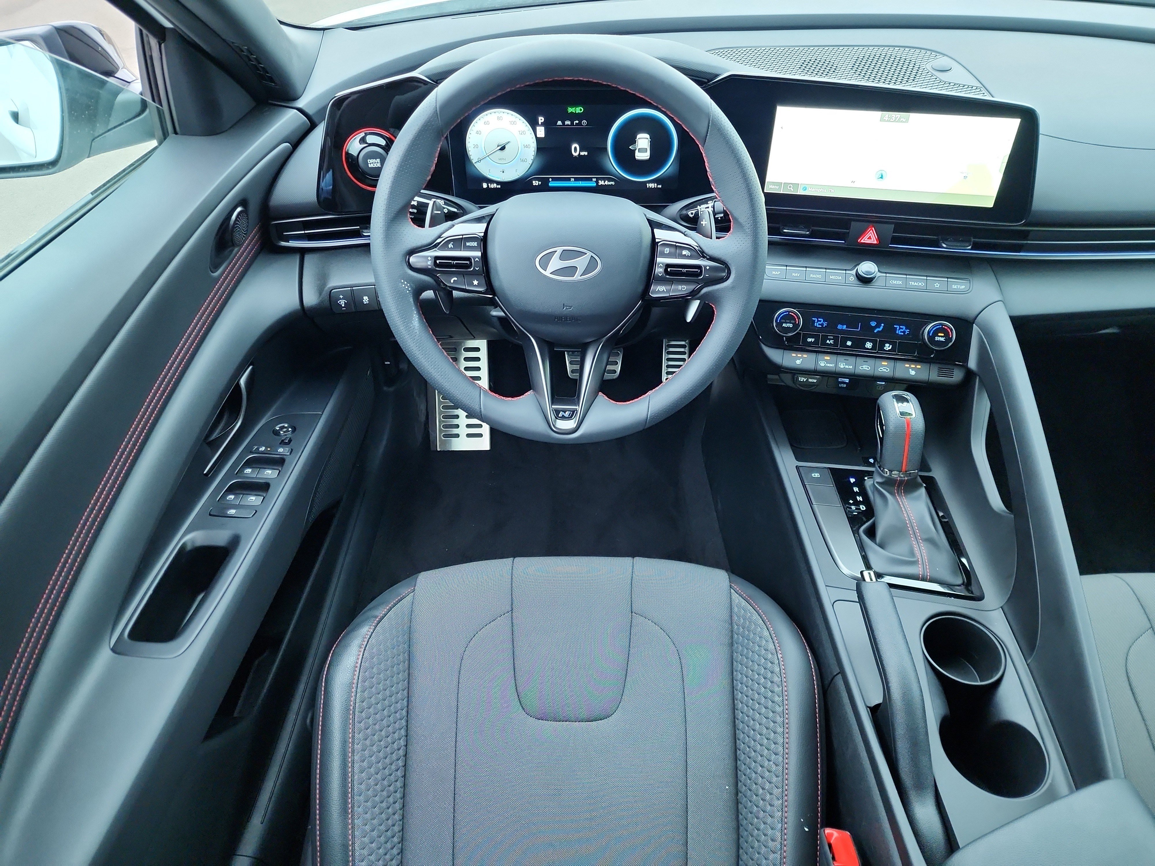 Used 2025 Hyundai Elantra N Line image 9