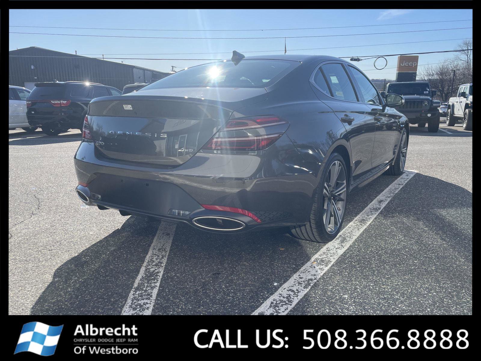 Used 2025 Genesis G70 2.5T w/ Sport Prestige Package image 5