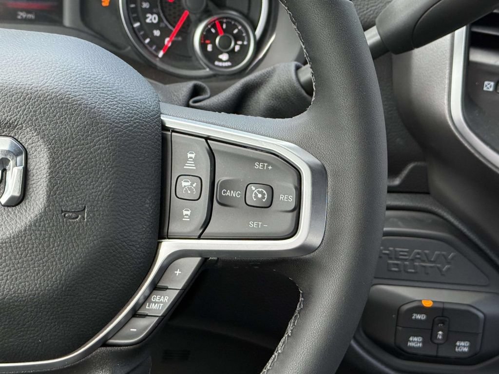 New 2026 RAM 2500 Big Horn AWD/4WD image 18