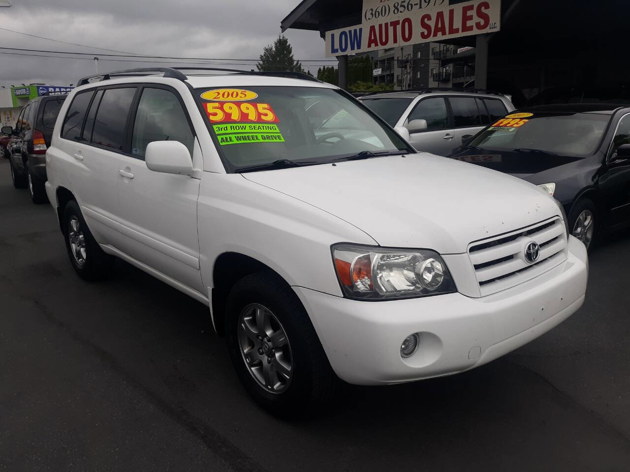 Used 2005 Toyota Highlander 4WD V6 w/ 3rd Row
