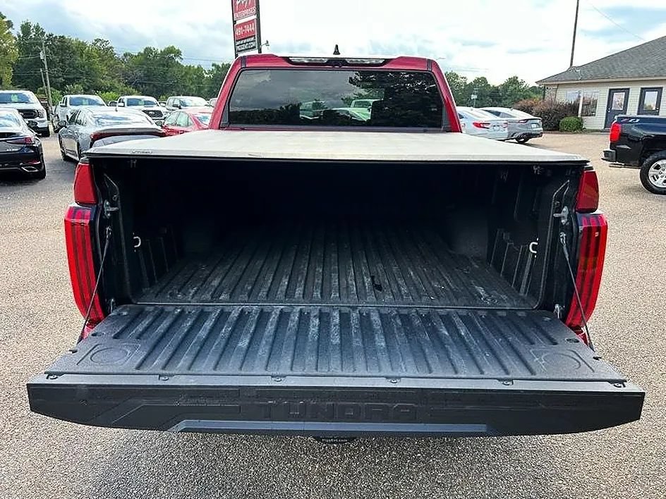 Used 2023 Toyota Tundra Limited AWD/4WD image 46