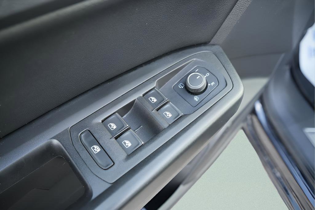 Used 2019 Volkswagen Atlas SEL Premium image 26