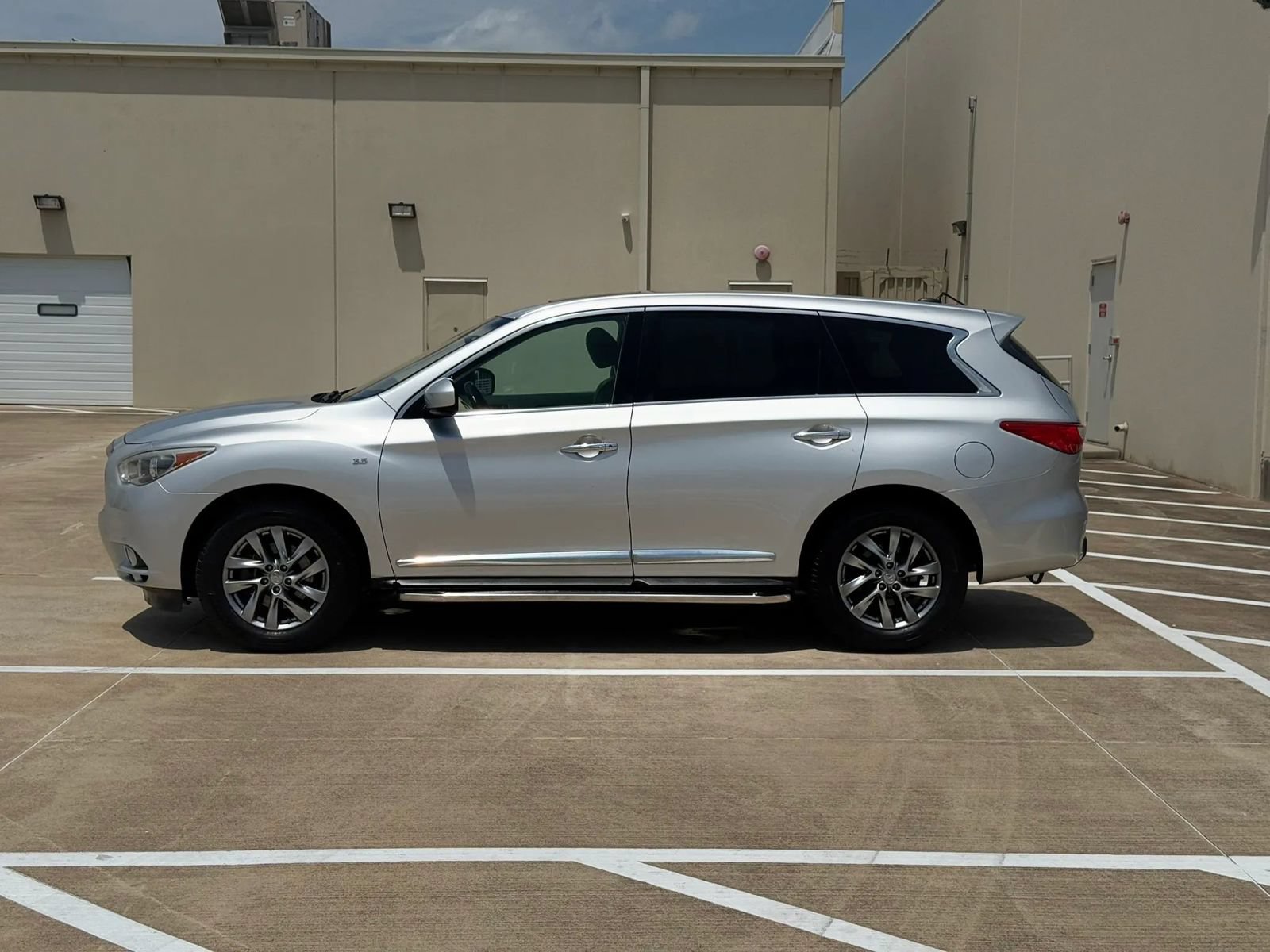 Used 2015 INFINITI QX60 FWD image 4