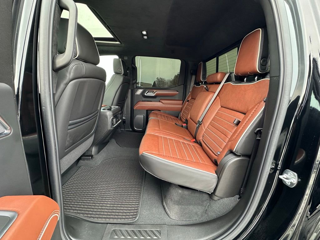 Used 2025 GMC Sierra 1500 Denali Ultimate image 7