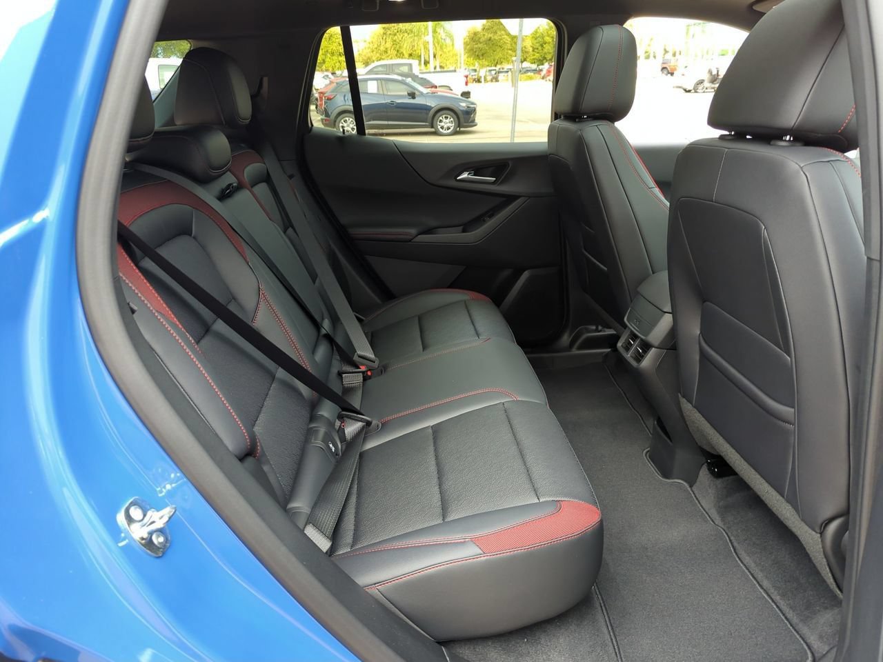New 2027 Chevrolet Equinox RS w/ Safety and Technology Package FWD image 24