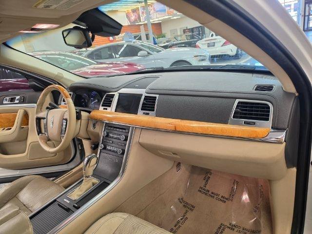 Used 2011 Lincoln MKS AWD w/ 102A Rapid Spec Order Code image 8
