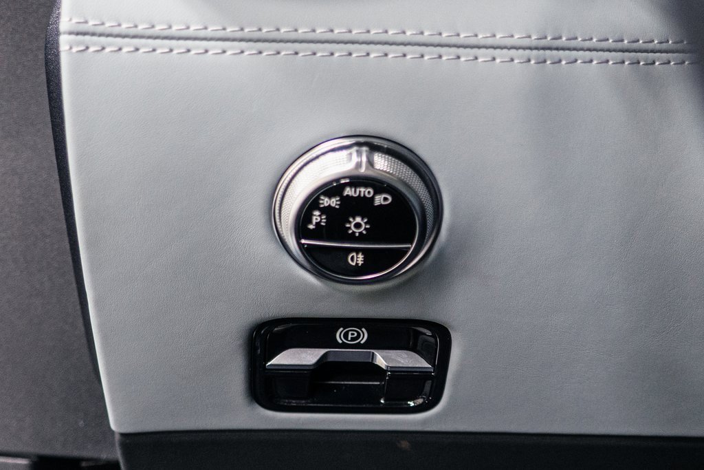 Used 2024 Mercedes-Benz SL 55 AMG SL 55 AMG image 9