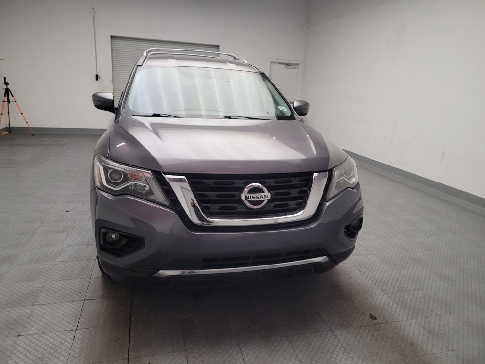 Used 2019 Nissan Pathfinder SV FWD image 14