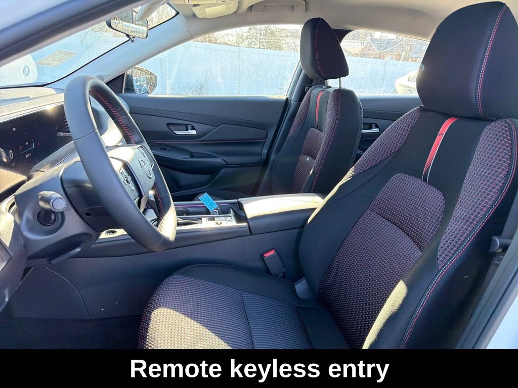 Used 2026 Nissan Sentra SR w/ SR All Weather Package FWD image 11