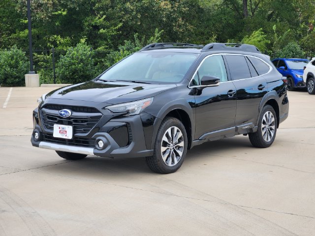 Certified 2025 Subaru Outback Limited AWD/4WD image 3