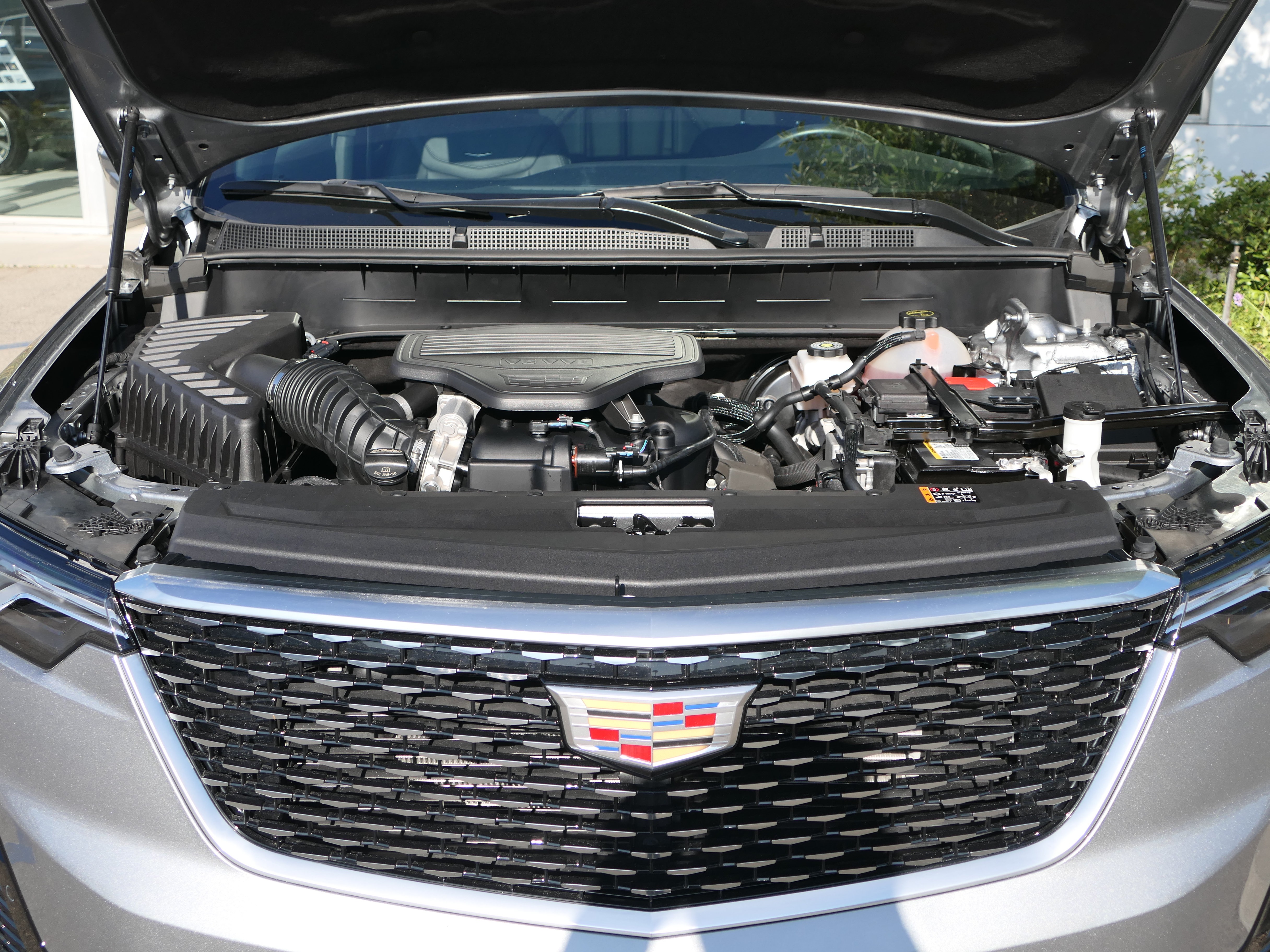 Certified 2025 Cadillac XT6 Premium Luxury FWD image 30