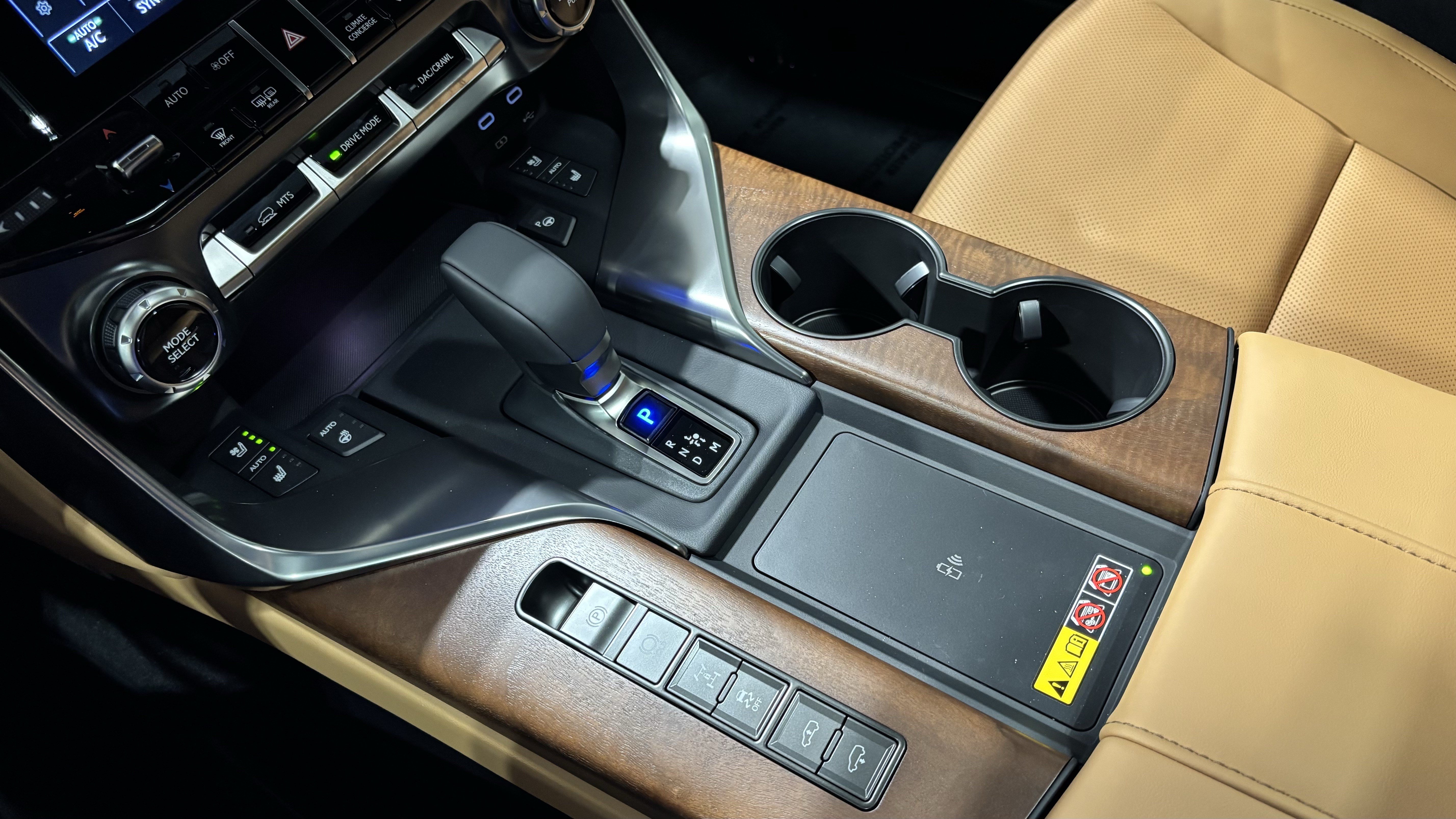 New 2026 Lexus LX 700h Luxury w/ Accessory Package (Z1) AWD/4WD image 25