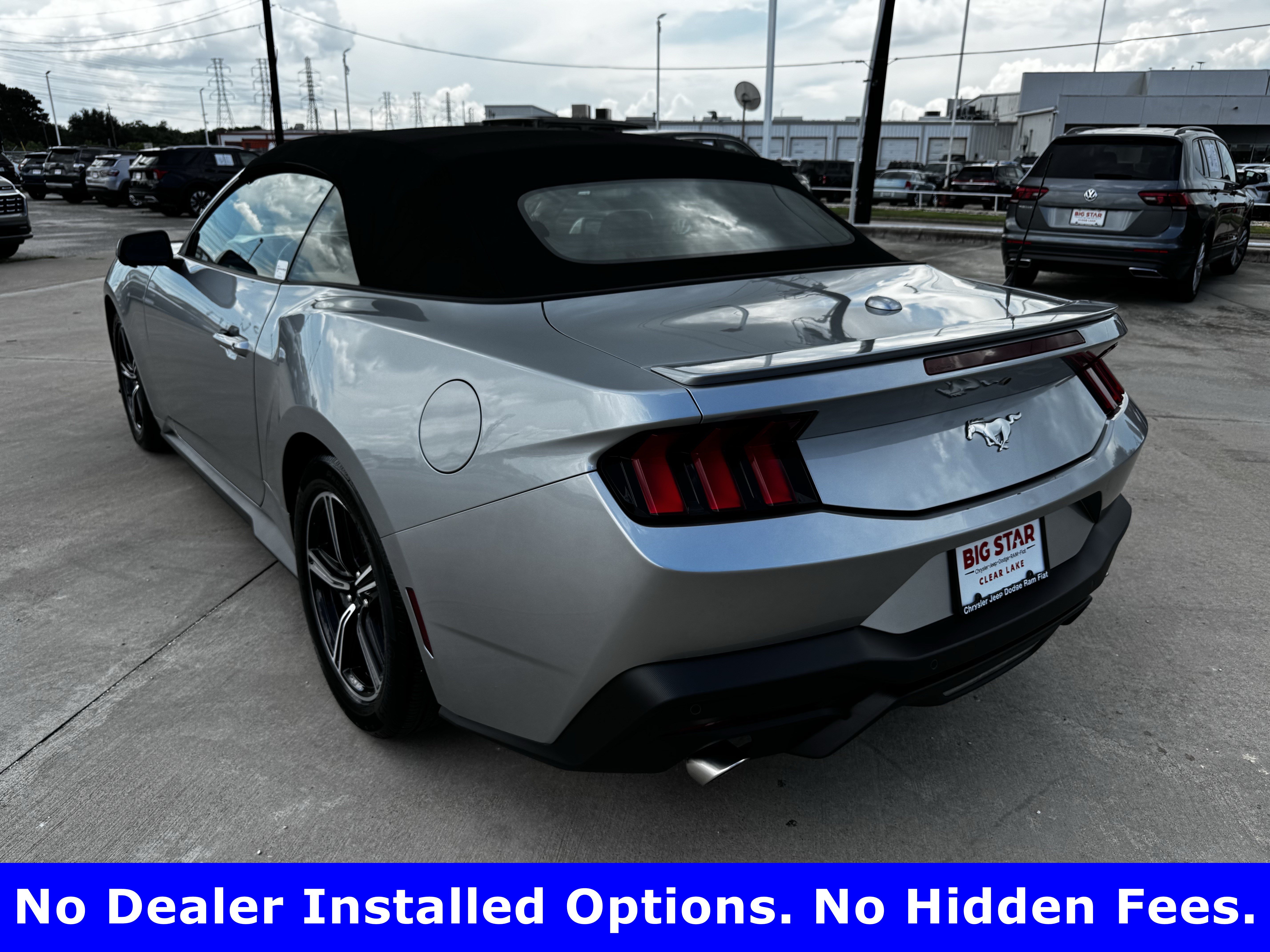 Used 2025 Ford Mustang Premium RWD image 6