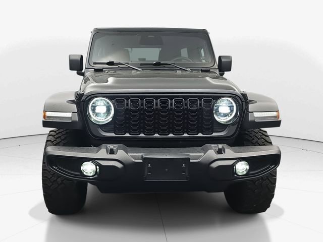 Used 2025 Jeep Wrangler Willys image 4