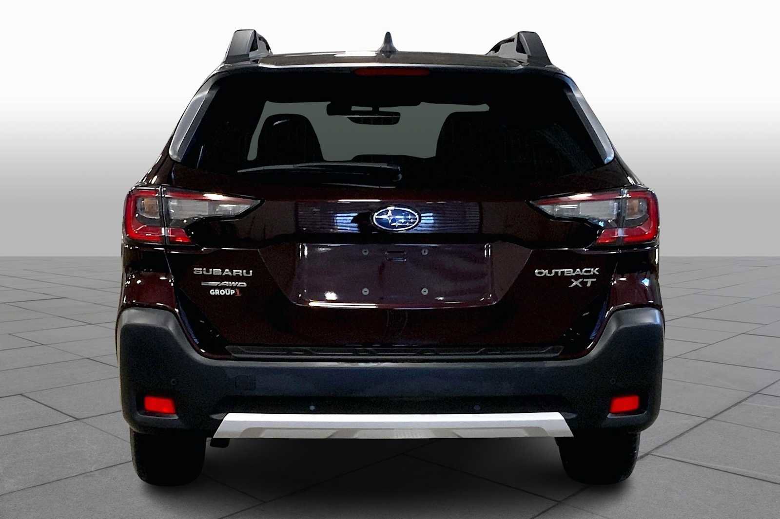 Used 2023 Subaru Outback Limited XT image 6