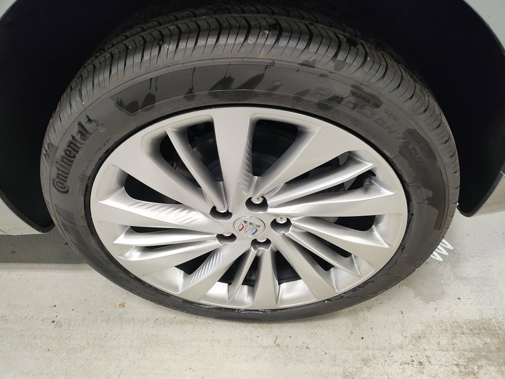 New 2026 Buick Envision Avenir image 21