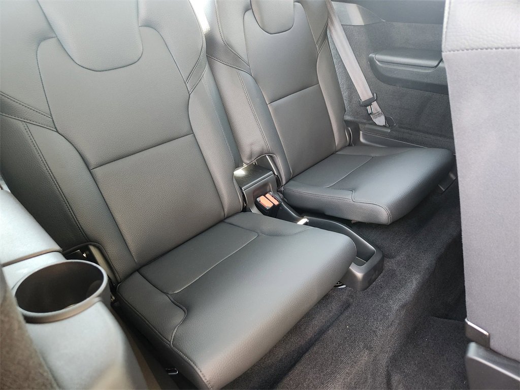 Used 2023 Volvo XC90 T8 Plus w/ Protection Package Premier image 23