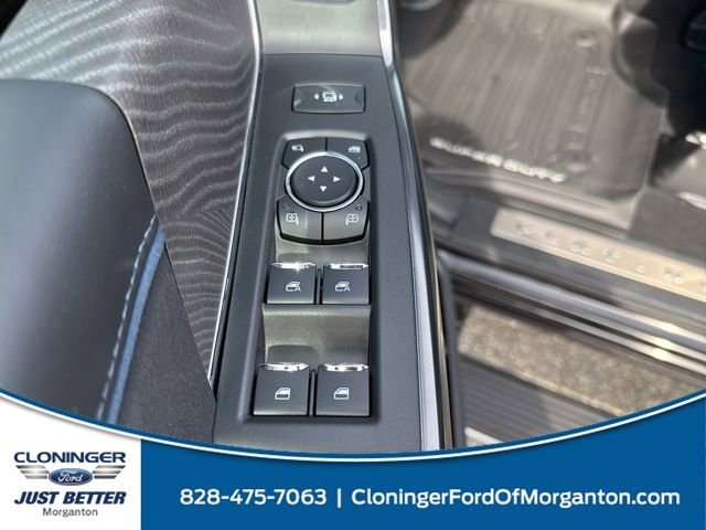 New 2025 Ford F250 Platinum image 16