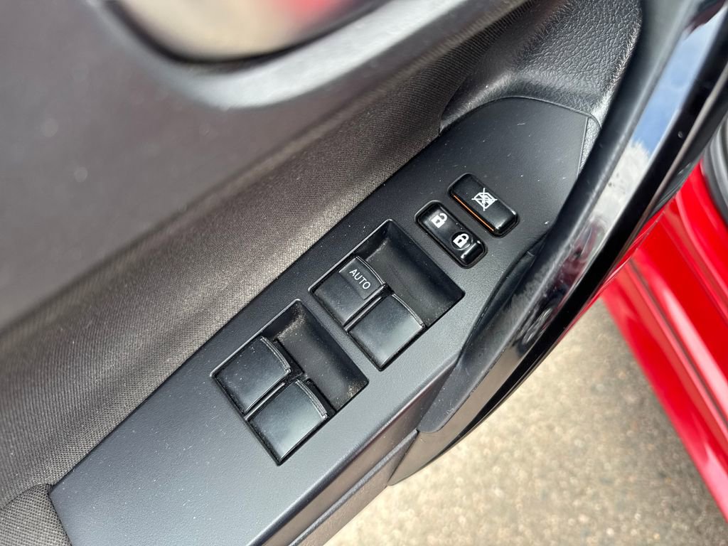 Used 2017 Toyota Corolla iM w/ Carpet Mat Package FWD image 11