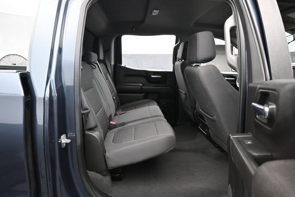 Used 2022 Chevrolet Silverado 1500 Custom w/ Safety Confidence Package AWD/4WD image 32
