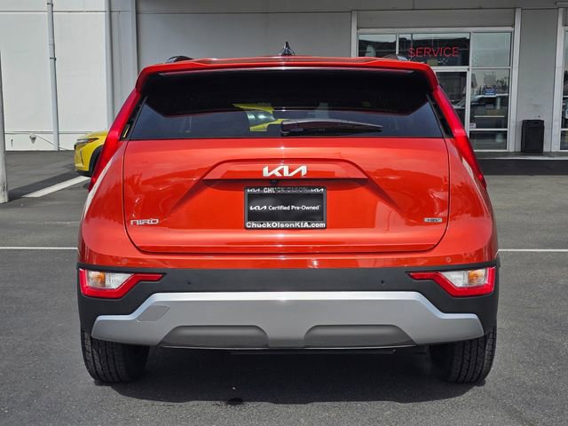 Certified 2023 Kia Niro EX FWD image 4