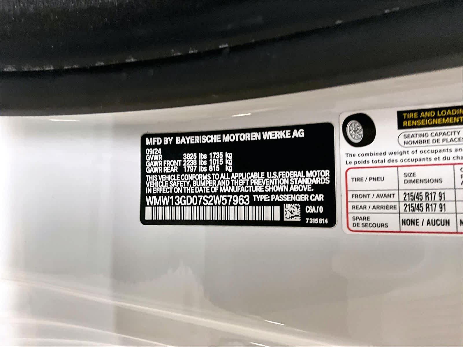 Used 2025 MINI Cooper 2-Door Hardtop FWD image 36