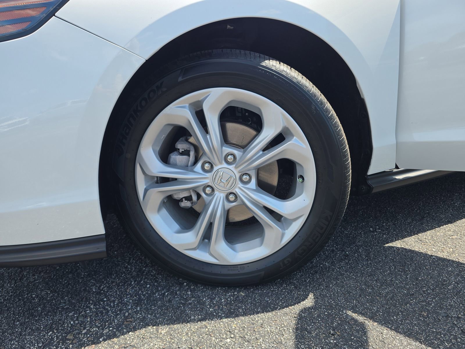 Used 2024 Honda Accord LX image 25
