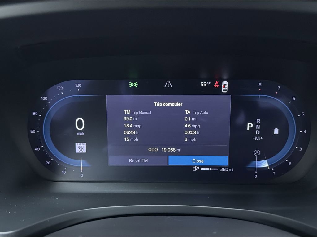 Used 2025 Volvo S60 B5 Core image 11