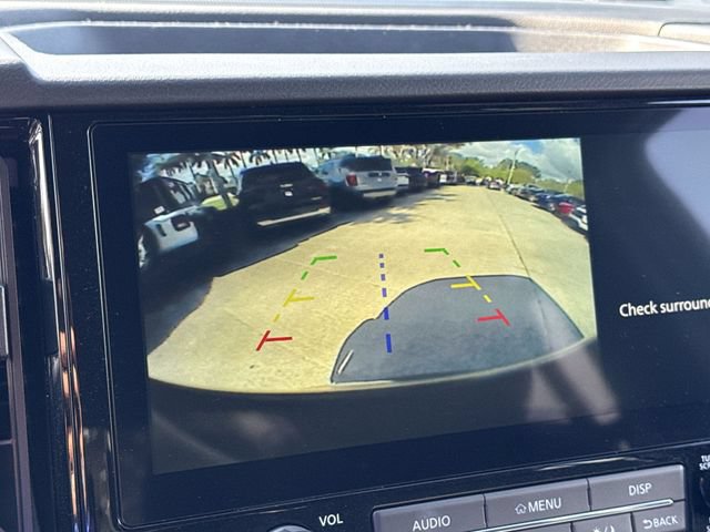 Used 2025 Nissan Frontier Pro-X RWD image 17