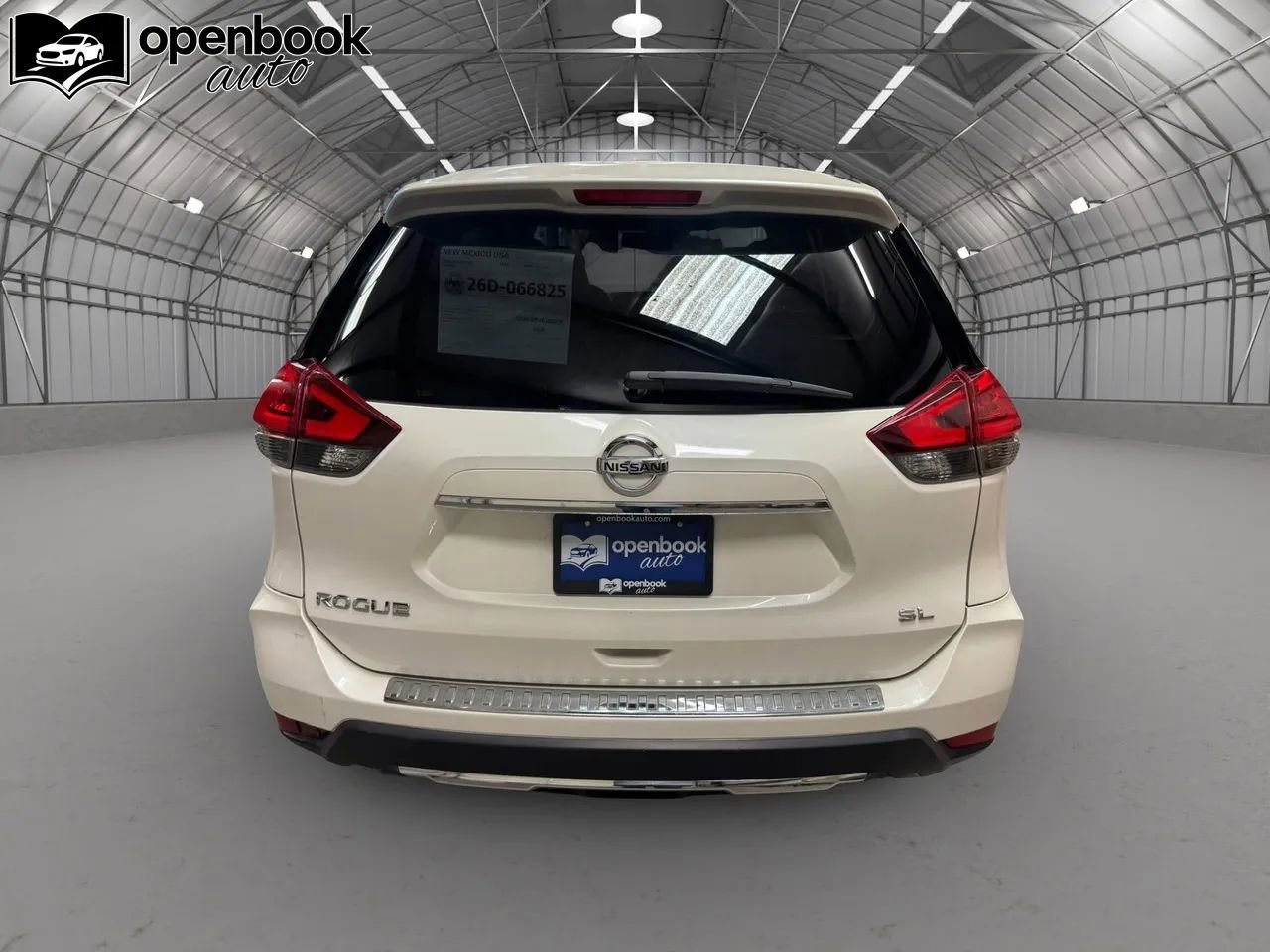 Used 2017 Nissan Rogue SL w/ SL Premium Package image 6