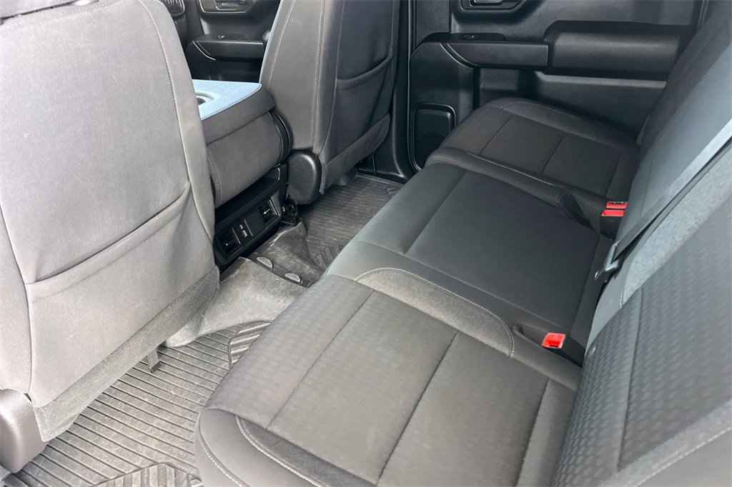 Used 2024 Chevrolet Silverado 1500 Custom image 15