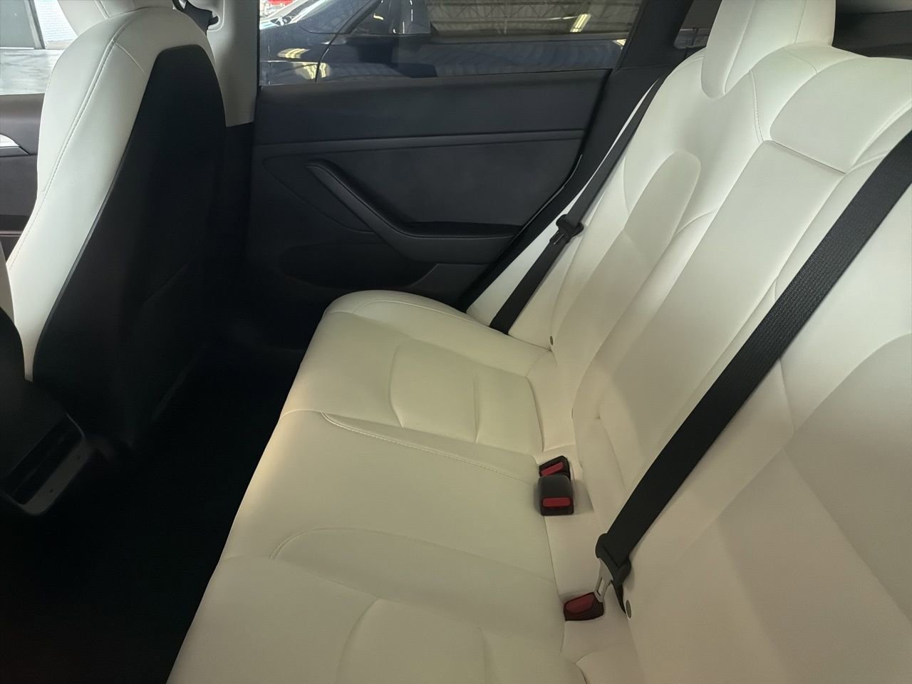 Used 2022 Tesla Model 3 Performance image 9