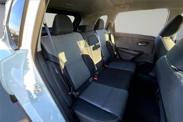 Certified 2023 Nissan Rogue SV image 25