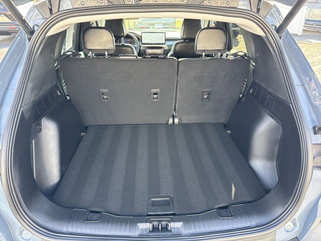 Used 2024 Ford Escape SE image 20