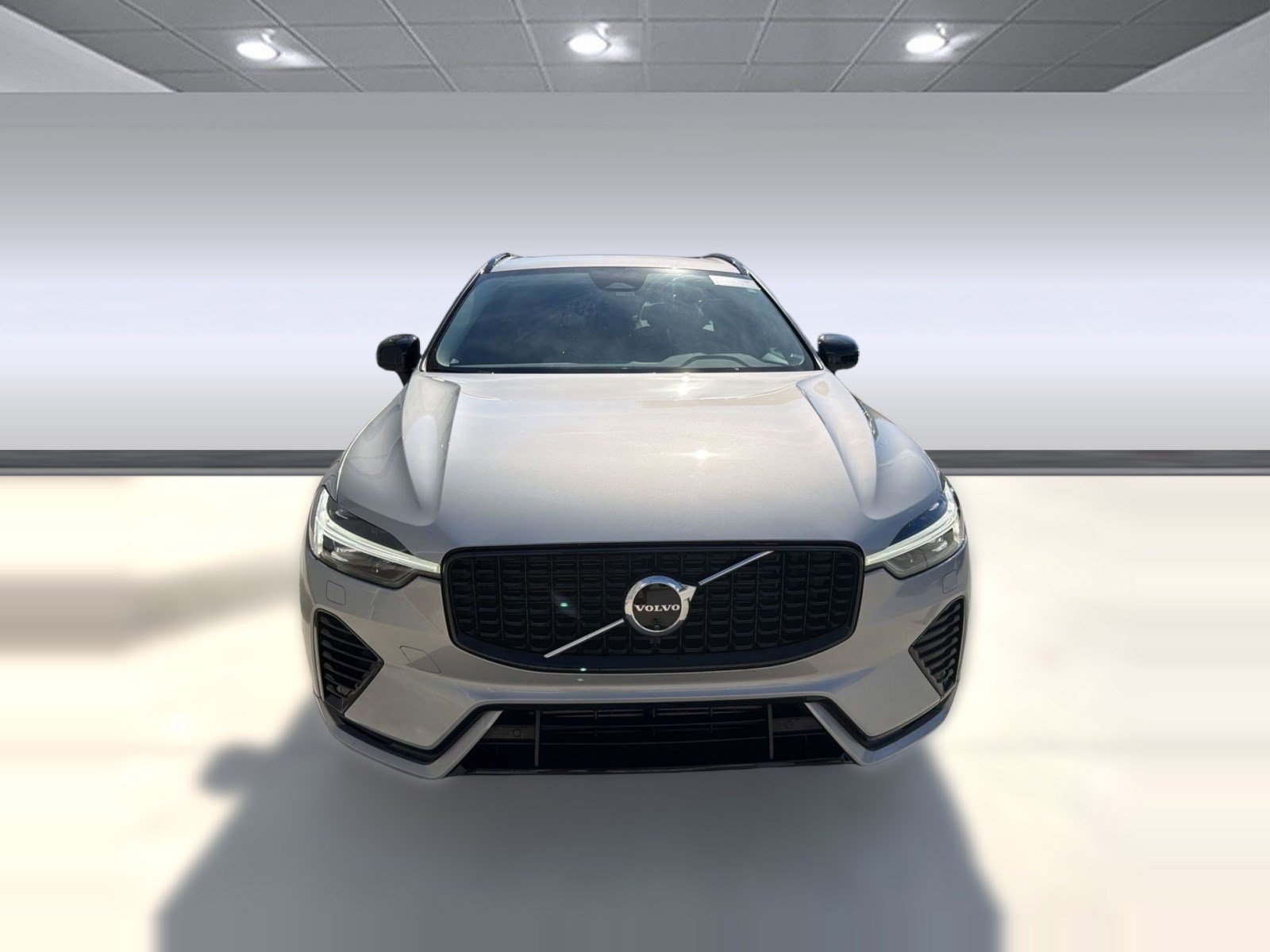 Certified 2024 Volvo XC60 T8 Plus w/ Protection Package Premier AWD/4WD image 6