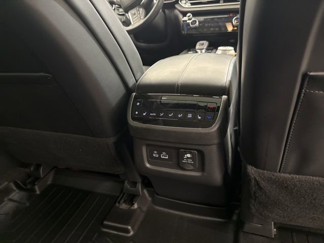 Used 2023 INFINITI QX60 Sensory AWD/4WD image 13