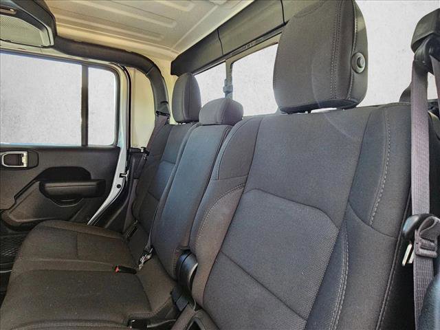 Used 2023 Jeep Gladiator Sport image 20