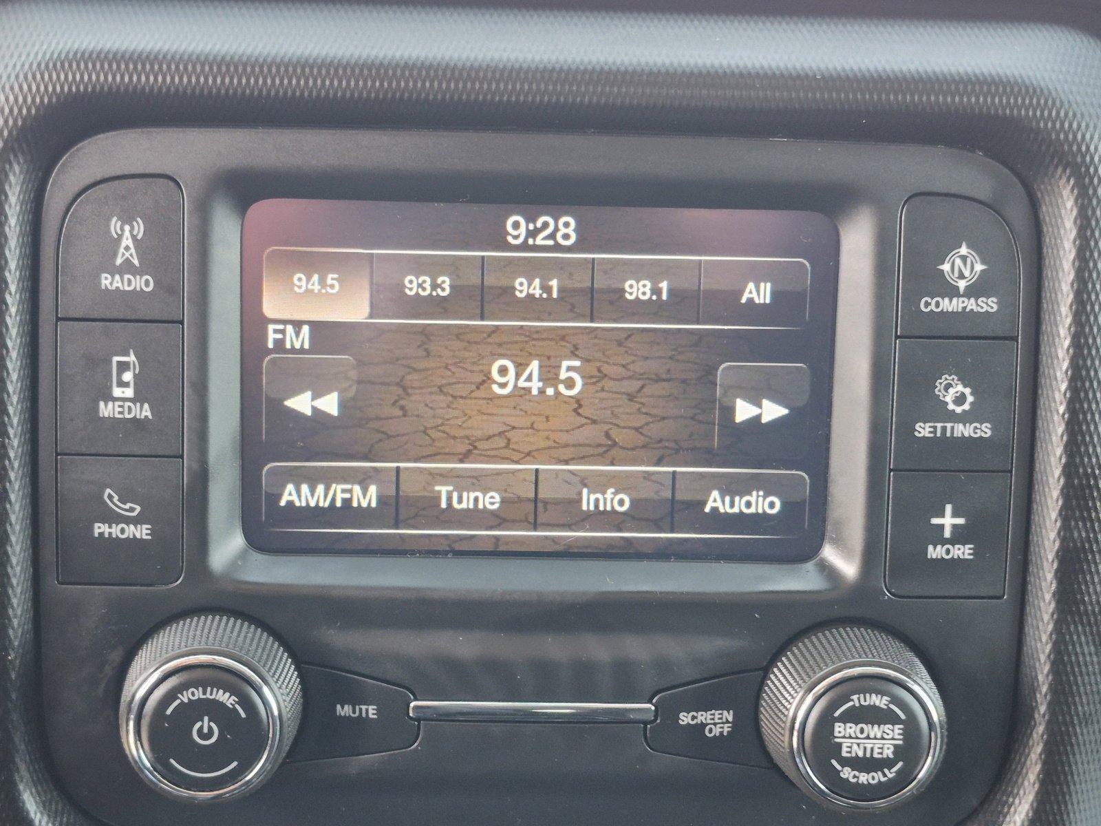 Used 2021 Jeep Wrangler Sport S image 26