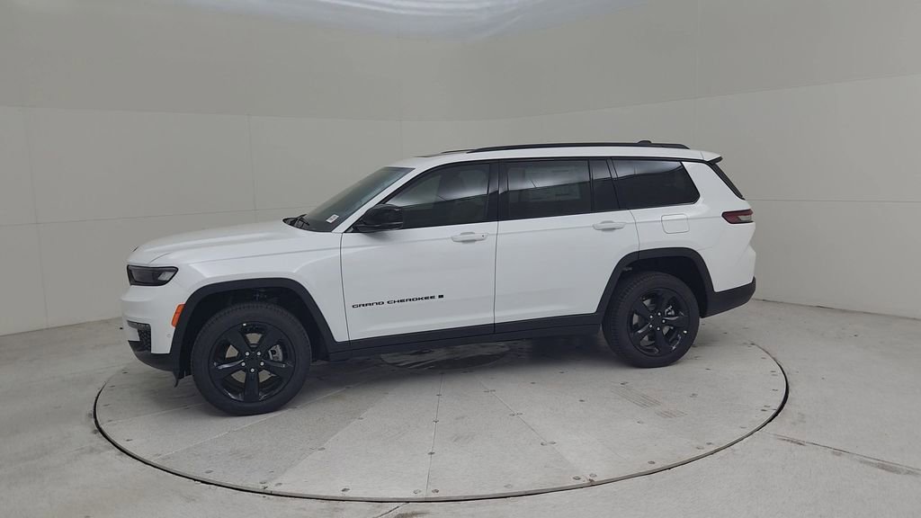 New 2025 Jeep Grand Cherokee L Limited w/ Luxury Tech Group II image 8