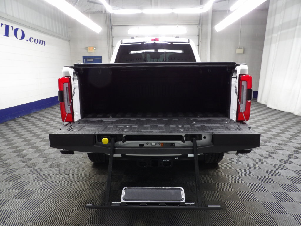 Used 2026 Ford F250 Platinum AWD/4WD image 44