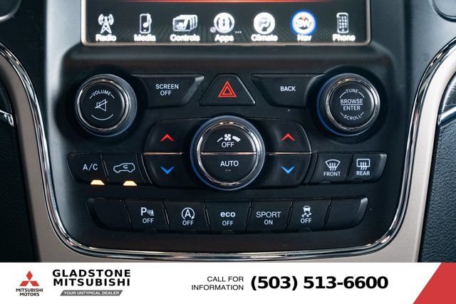 Used 2017 Jeep Grand Cherokee Limited w/ Luxury Group II AWD/4WD image 18
