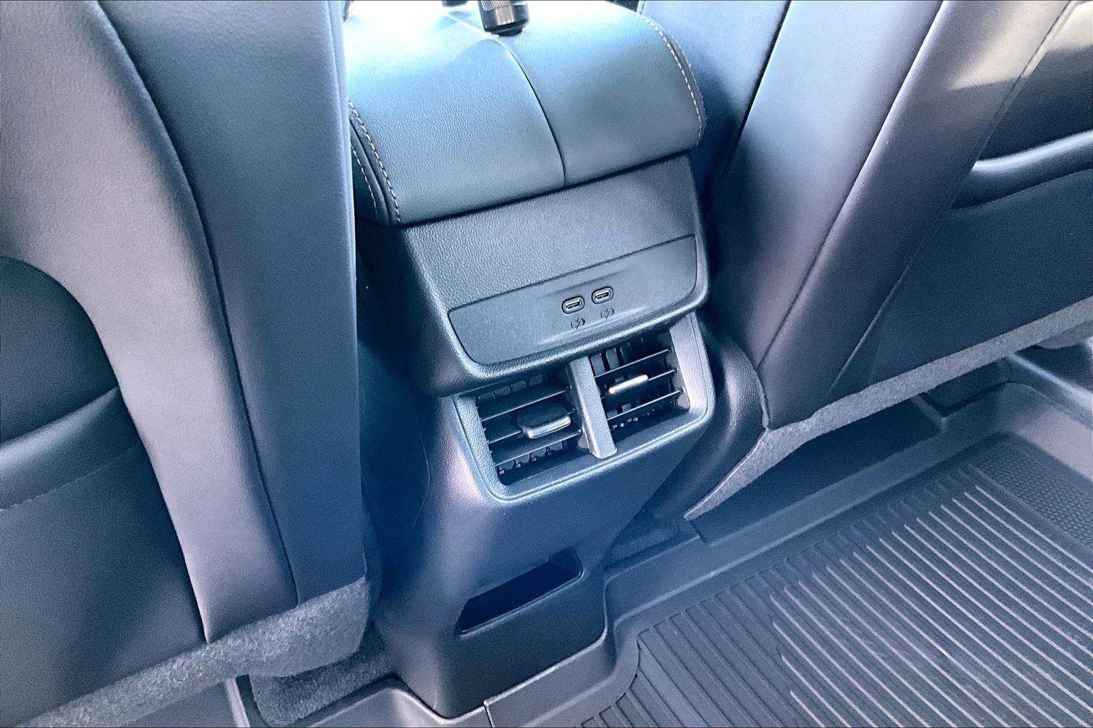 New 2026 GMC Terrain AT4 w/ Technology Package II image 15