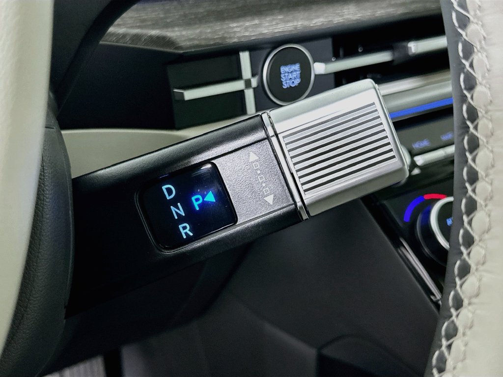New 2027 Hyundai Santa Fe Calligraphy FWD image 15