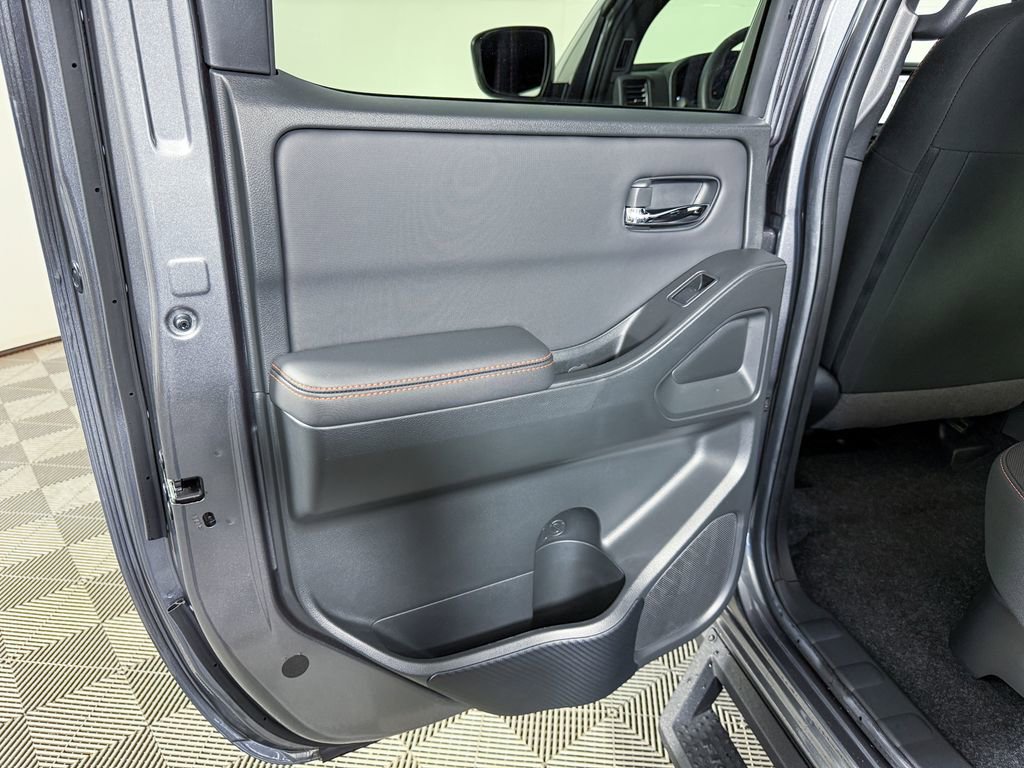 Certified 2024 Nissan Frontier PRO-4X w/ Technology Package image 44