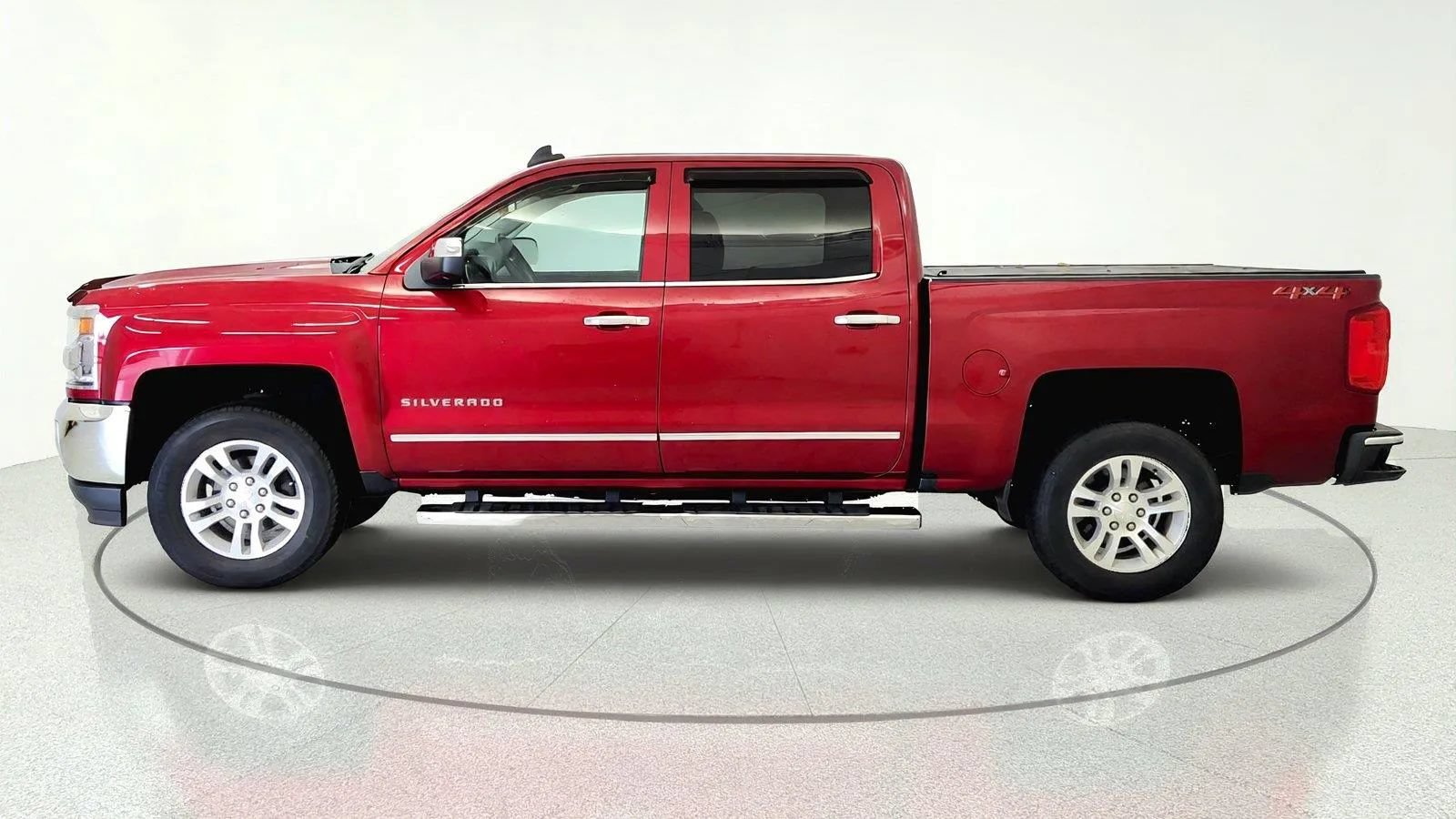 Used 2018 Chevrolet Silverado 1500 LTZ w/ LTZ Plus Package AWD/4WD image 5