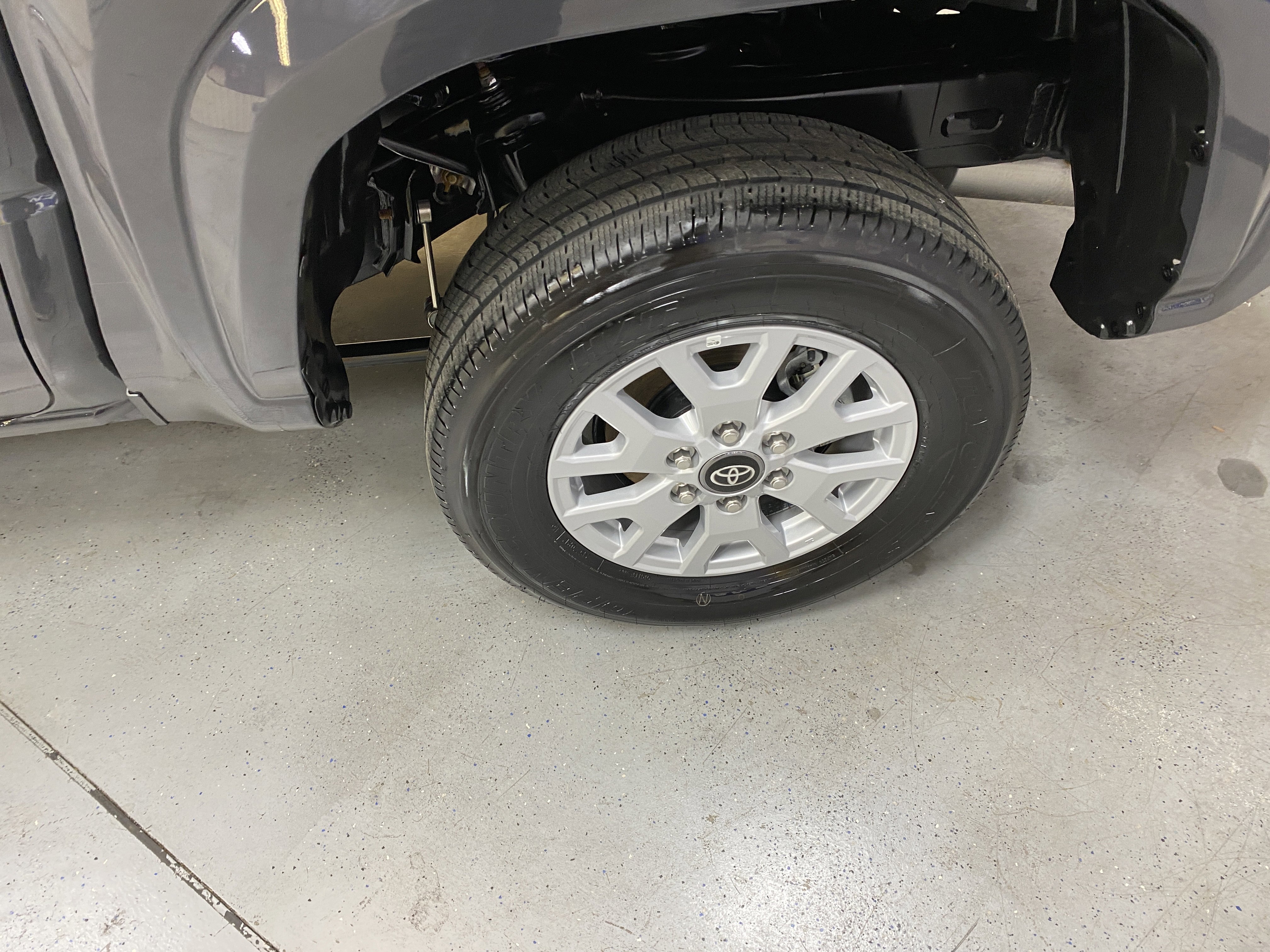 Used 2025 Toyota Tacoma SR5 image 12